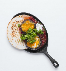 Sūriu įdaryti dūmo kvapo „Portobello“ grybai