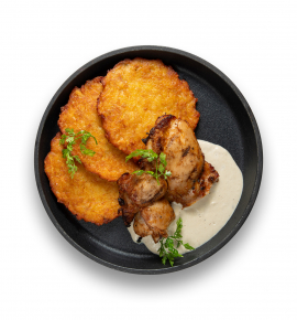 "Tortilla de patata" with grilled chicken thighs and mushroom sauce